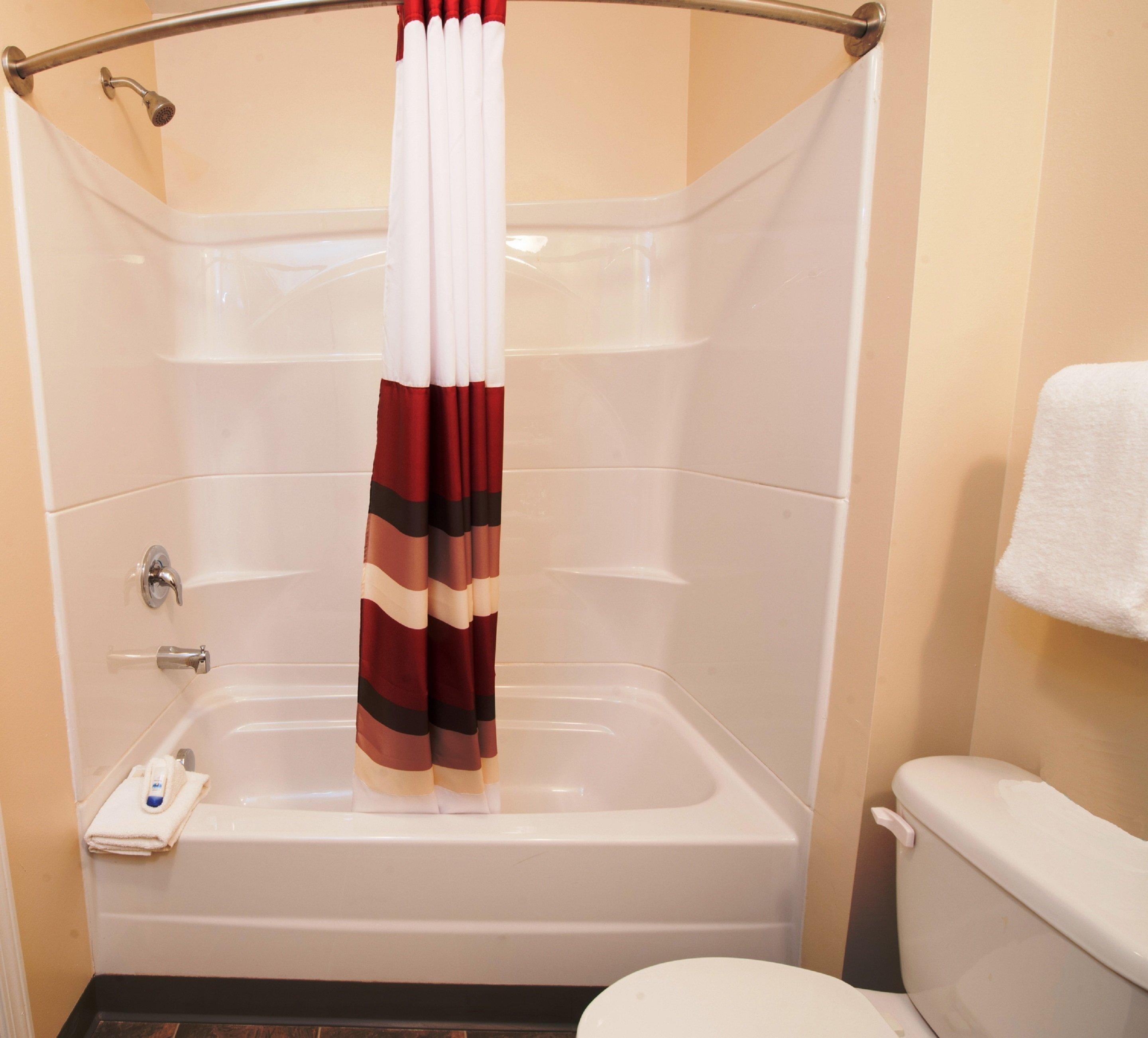 Red Roof Inn & Suites Dickinson Dış mekan fotoğraf